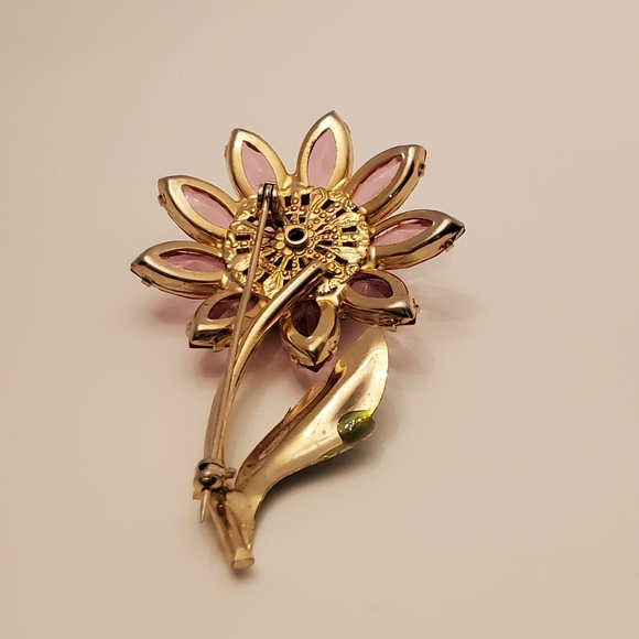 Beautiful 2- 1/2" FLOWER BROOCH Pin Pink Rhinestones - Picture 10 of 12